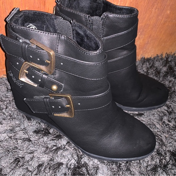 Blowfish Malibu boots - Picture 3 of 3